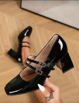 Photo - Fall/Winter 2025 Elegant Square Toe High Heels
