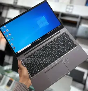 New Laptop HP ZBook Firefly 14 G7 16GB Intel Core I5 SSD 512GB