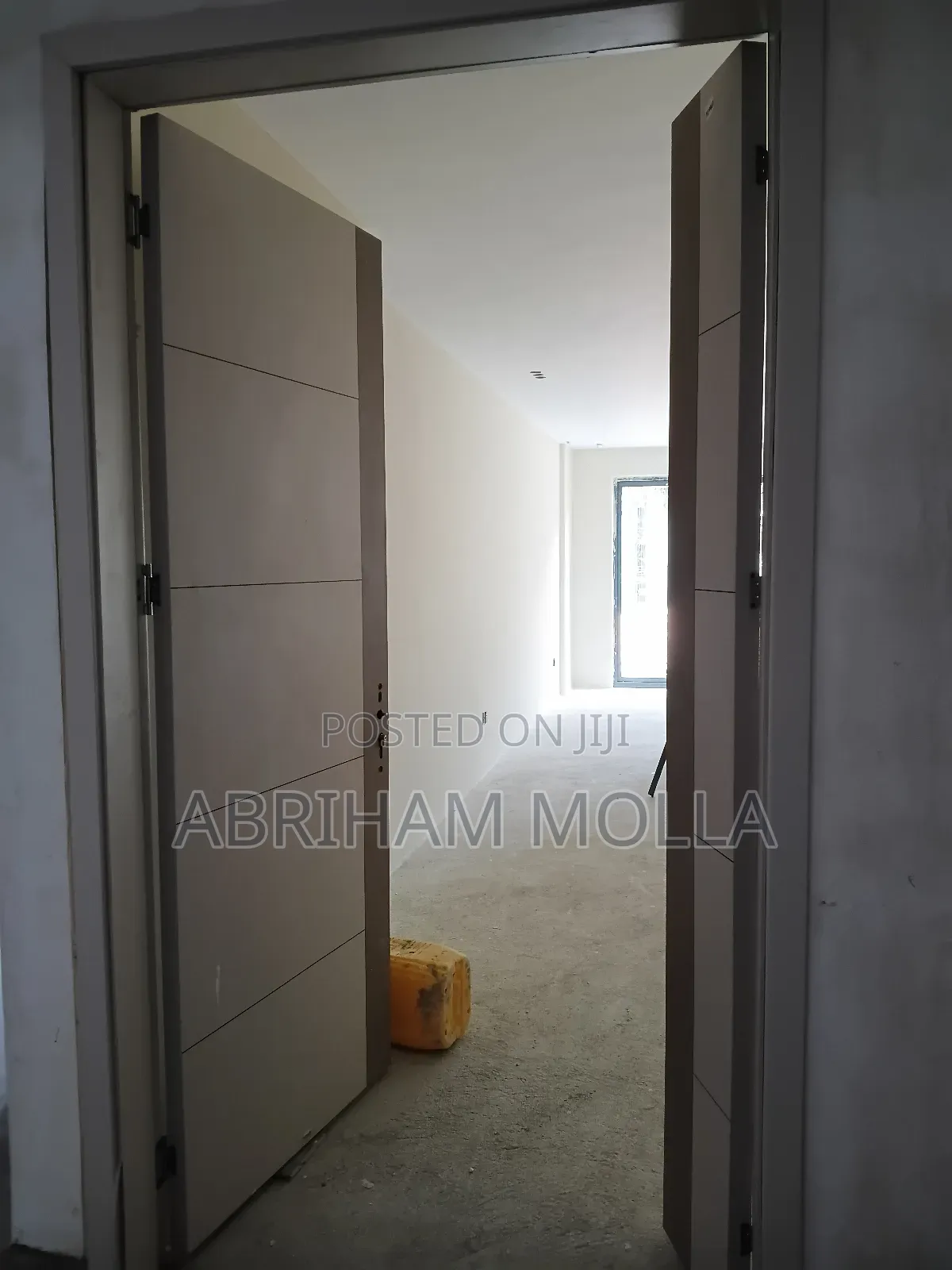 3bdrm Apartment in Yeka for sale