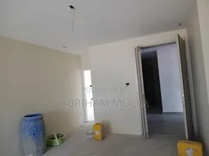 3bdrm Apartment in Yeka for sale