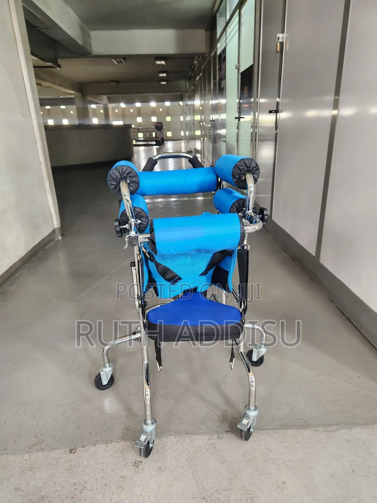 Walker Four Wheels Autistic and Any Kids Walking Aid Walker With 6