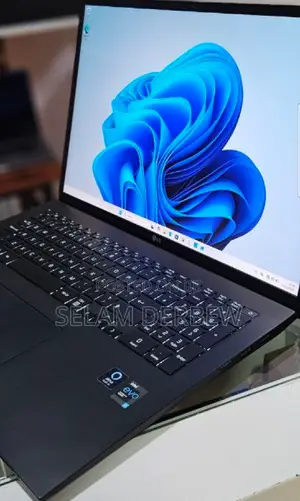 New Laptop LG Gram 15.6 16GB Intel Core I7 SSD 1T