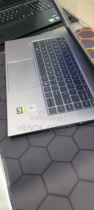 Photo - New Laptop HP ZBook 15 16GB Intel Core I7 SSD 1T