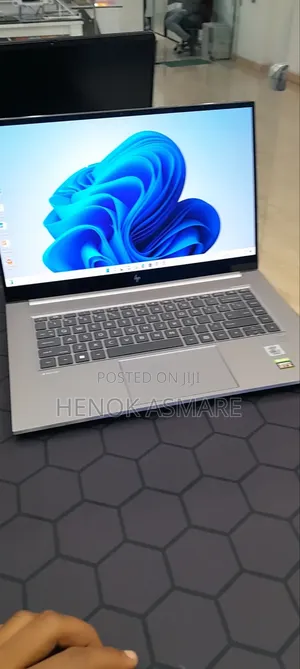 New Laptop HP ZBook 15 16GB Intel Core I7 SSD 1T