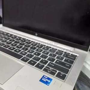 New Laptop HP EliteBook 830 G8 16GB Intel Core i7 SSD 512GB