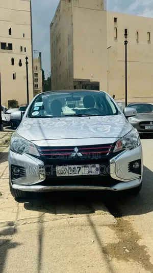 Photo - Mitsubishi Attrage 2022 Silver