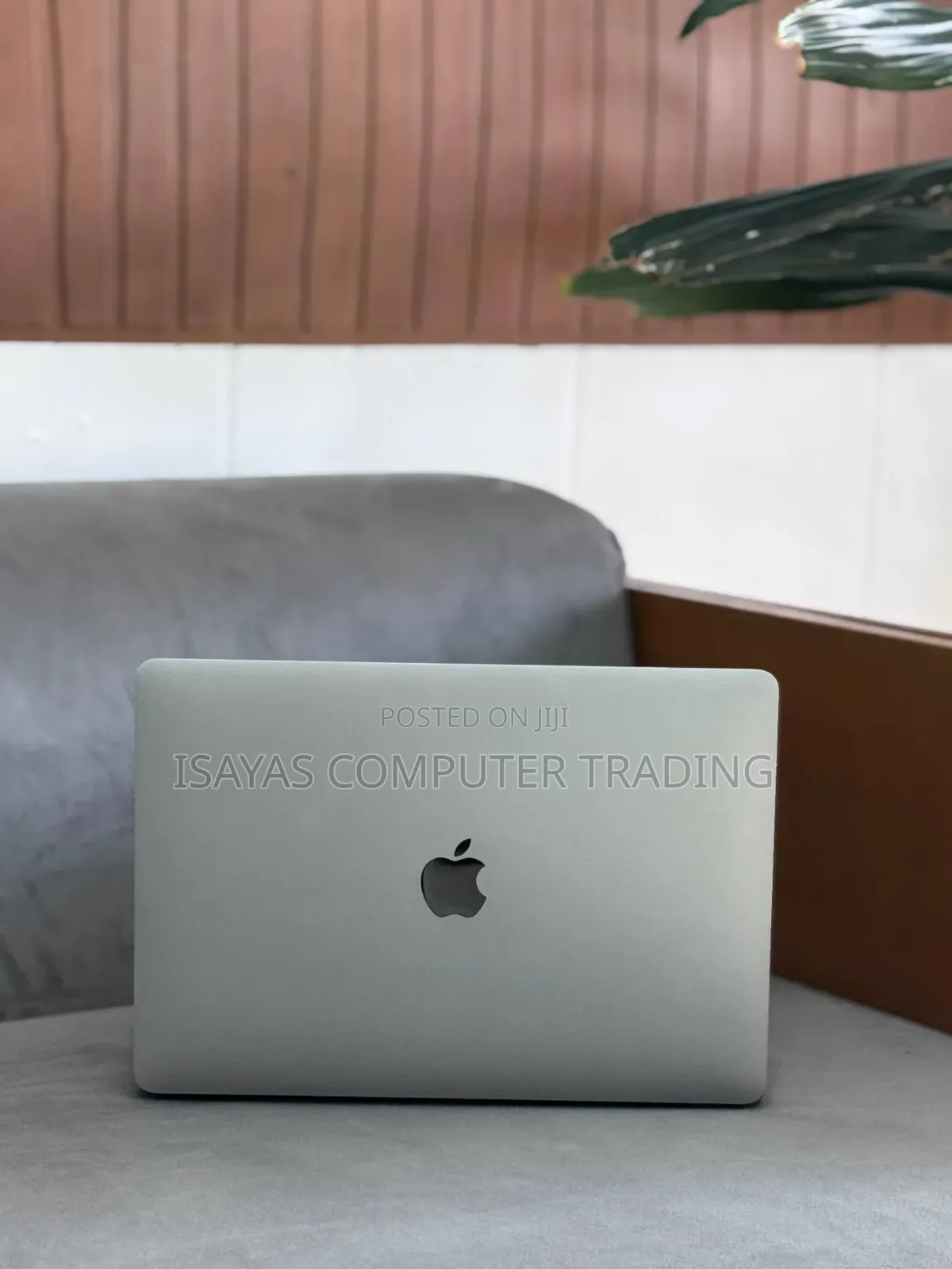 New Laptop Apple MacBook Air 2020 M1 16GB SSD 512GB