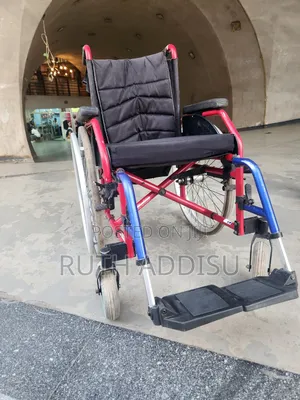 Photo - Wheelchair朱雀wheelchair奢侈wheelchair較大wheelchair瘡頻wheelchair版主wheelchair