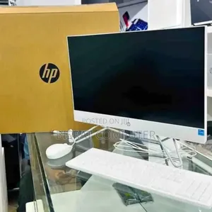 New Laptop HP OmniStudio X All-in-One 16GB Intel Core I7 SSD 1T