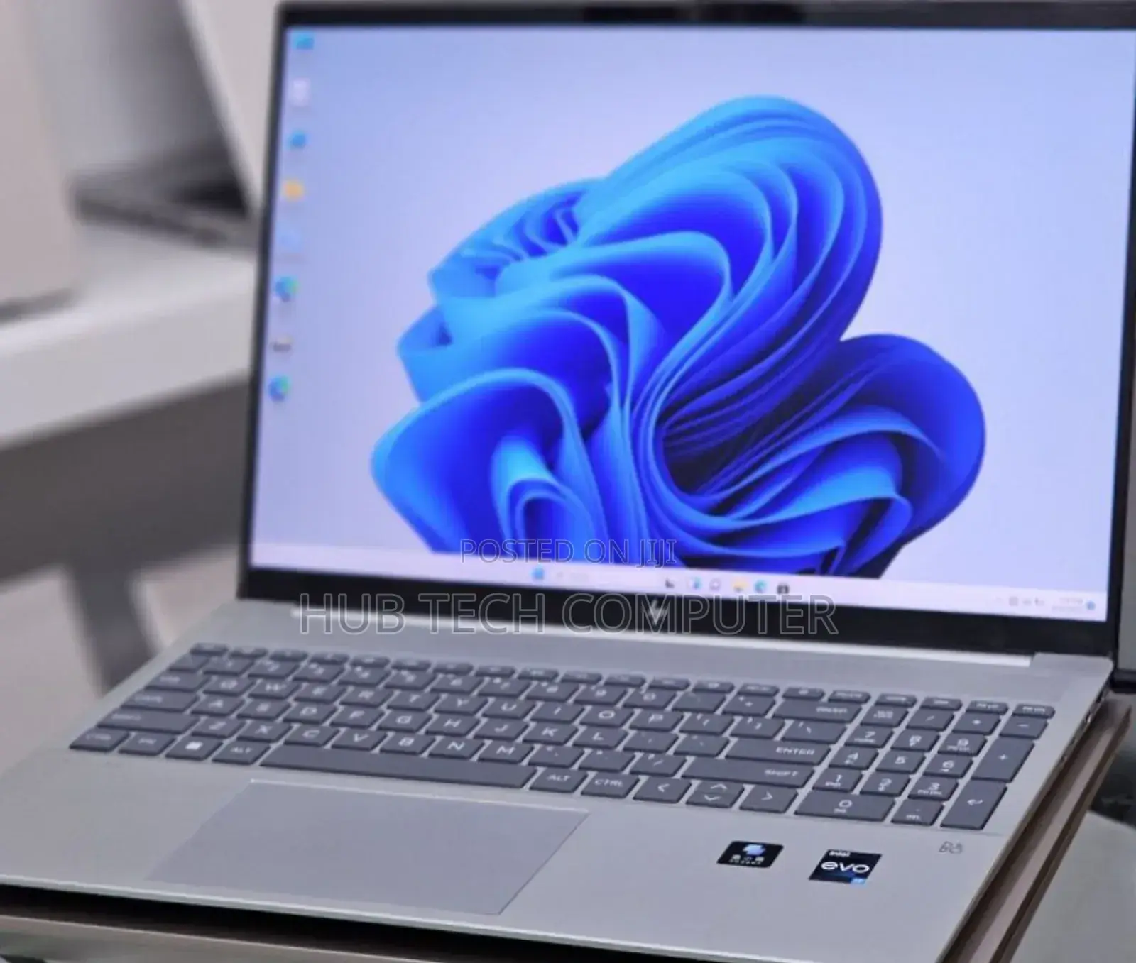 New Laptop HP Pavilion 15 16GB Intel Core I7 SSD 1T