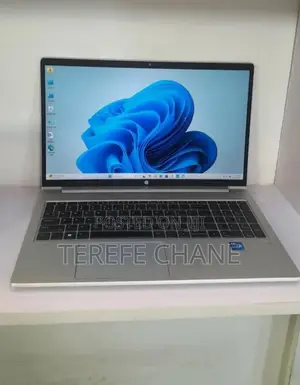 Photo - New Laptop HP ProBook 450 8GB Intel Core I7 SSD 512GB