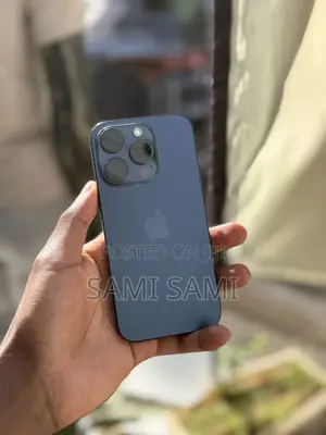 Photo - New Apple iPhone 15 Pro 256 GB Blue