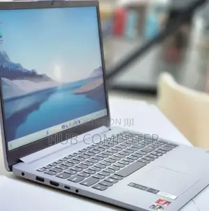 New Laptop Lenovo Ideapad 3 8GB AMD Ryzen 5 SSD 512GB