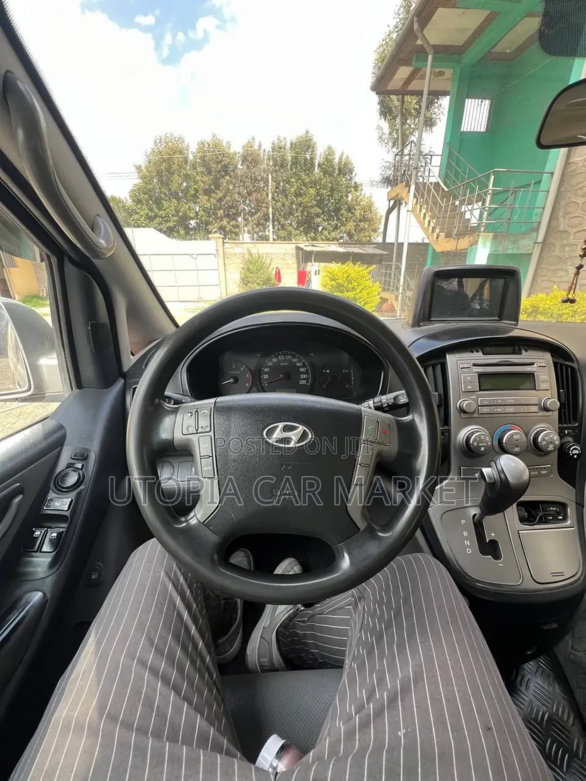 Hyundai Starex 2014 Silver