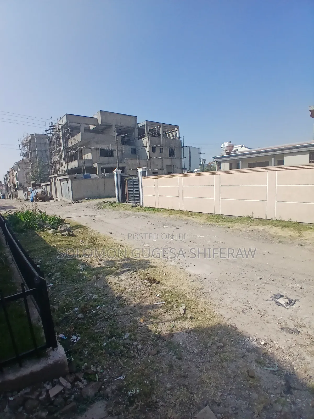 አስቸኮይ የሚሸጥ ቦታ