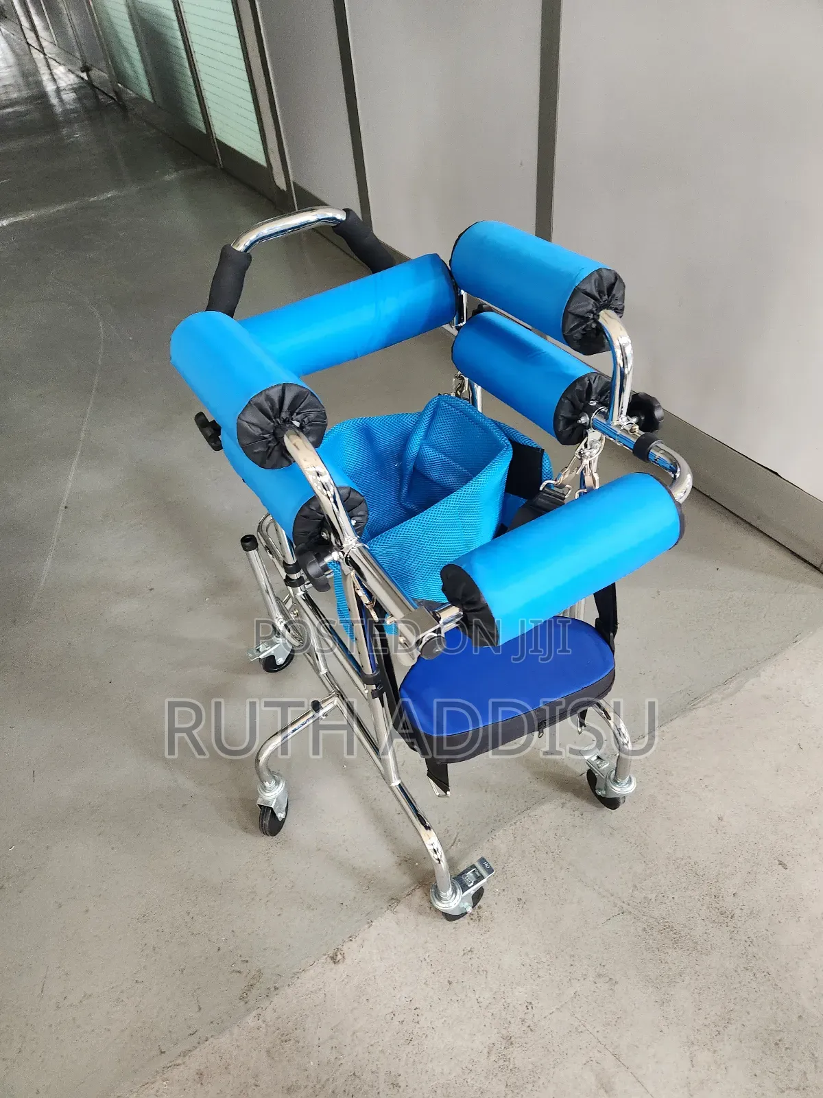 Walker Four Side Support Walker朱紅almunium Walker軍人medical Walker Kids