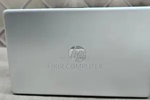 New Laptop HP Stream Notebook 8GB Intel Core I7 HDD 1T