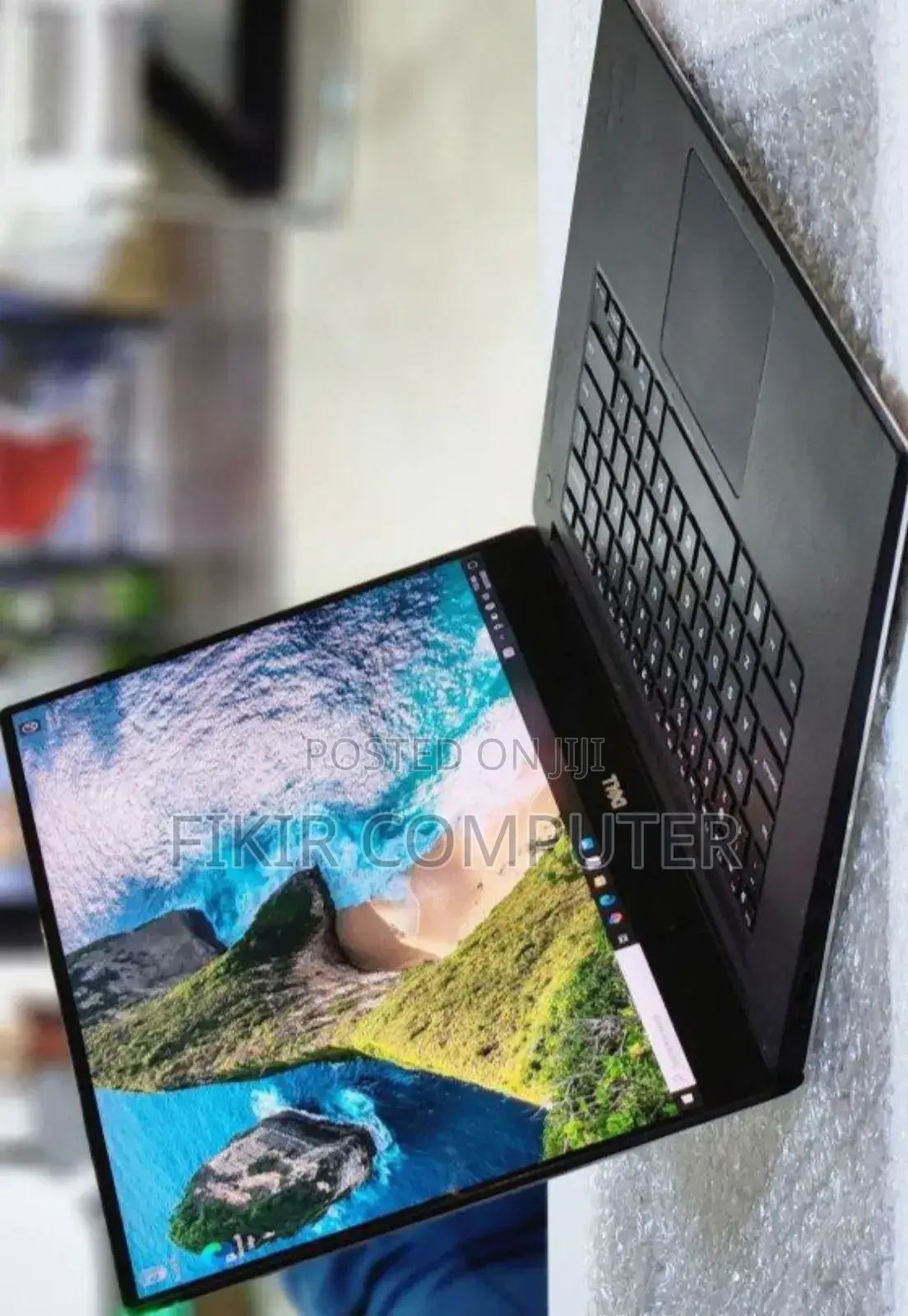 New Laptop Dell XPS 15 16GB Intel Core I7 SSD 512GB