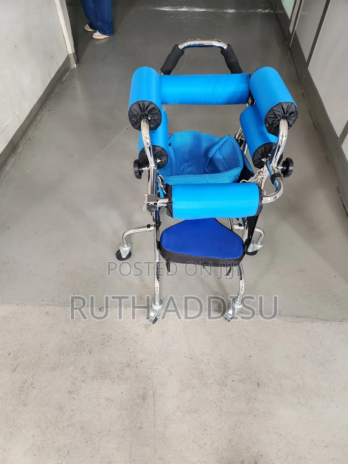 Walker With Four Wheels Brand Ne肺癌walker朱諾heavy Duty Walker朱槿walker