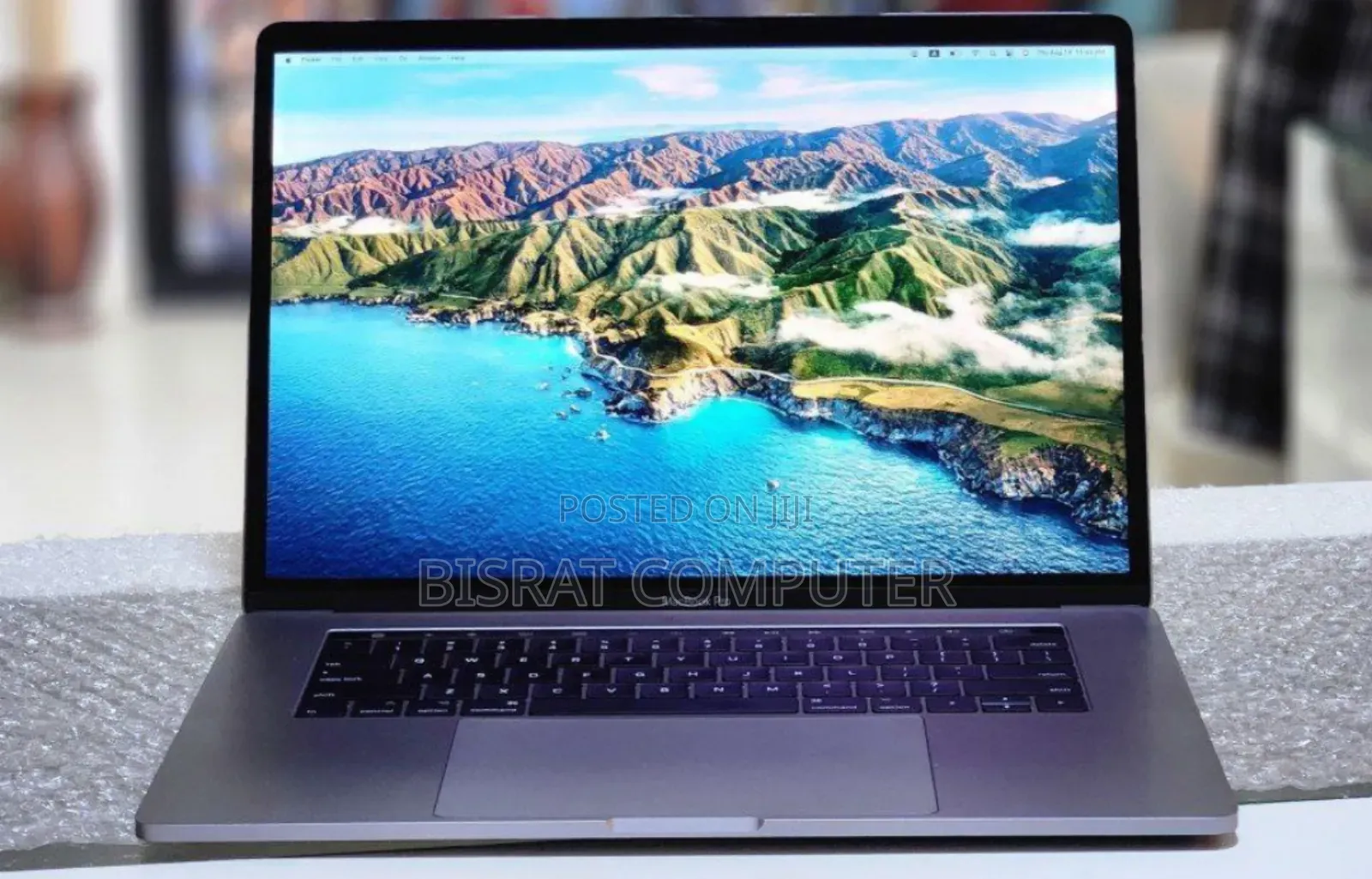 New Laptop Apple MacBook Pro 2017 16GB Intel Core I7 SSD 512GB