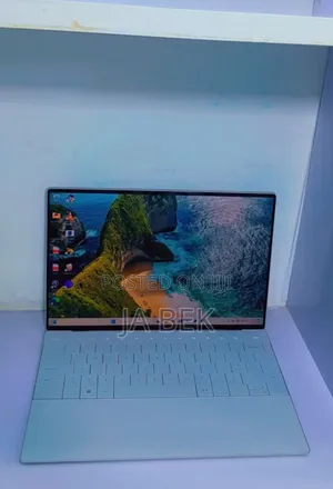 New Laptop Dell XPS 13 16GB Intel Core I7 SSD 512GB