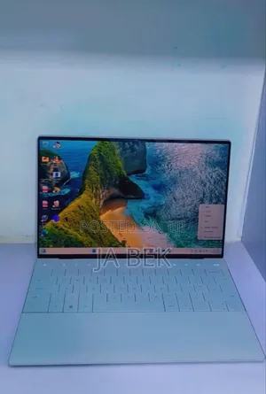 New Laptop Dell XPS 13 16GB Intel Core I7 SSD 512GB