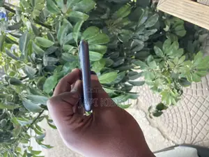 Apple iPhone 11 64 GB Black