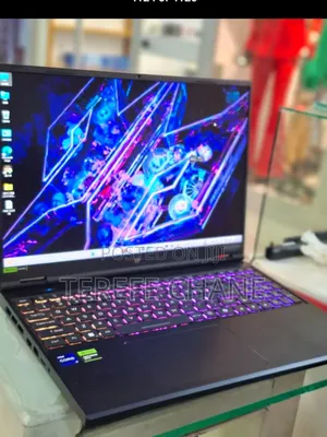 New Laptop Acer Predator Helios Neo 16 16GB Intel Core i9 SSD 1T