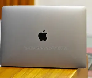 New Laptop Apple MacBook Pro 2019 16GB Intel Core I5 SSD 256GB