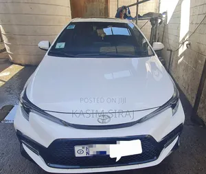 Toyota Corolla APEX SE 2022 White