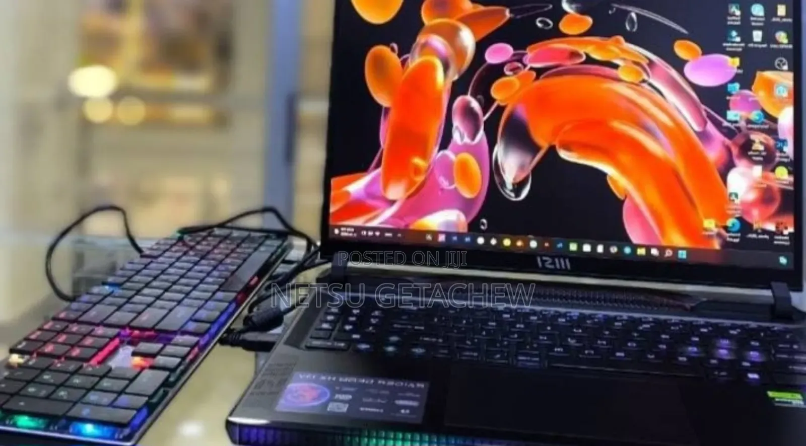 New Laptop MSI Raider GE68HX 13vi-202us 32GB Intel Core I9 SSD 1T