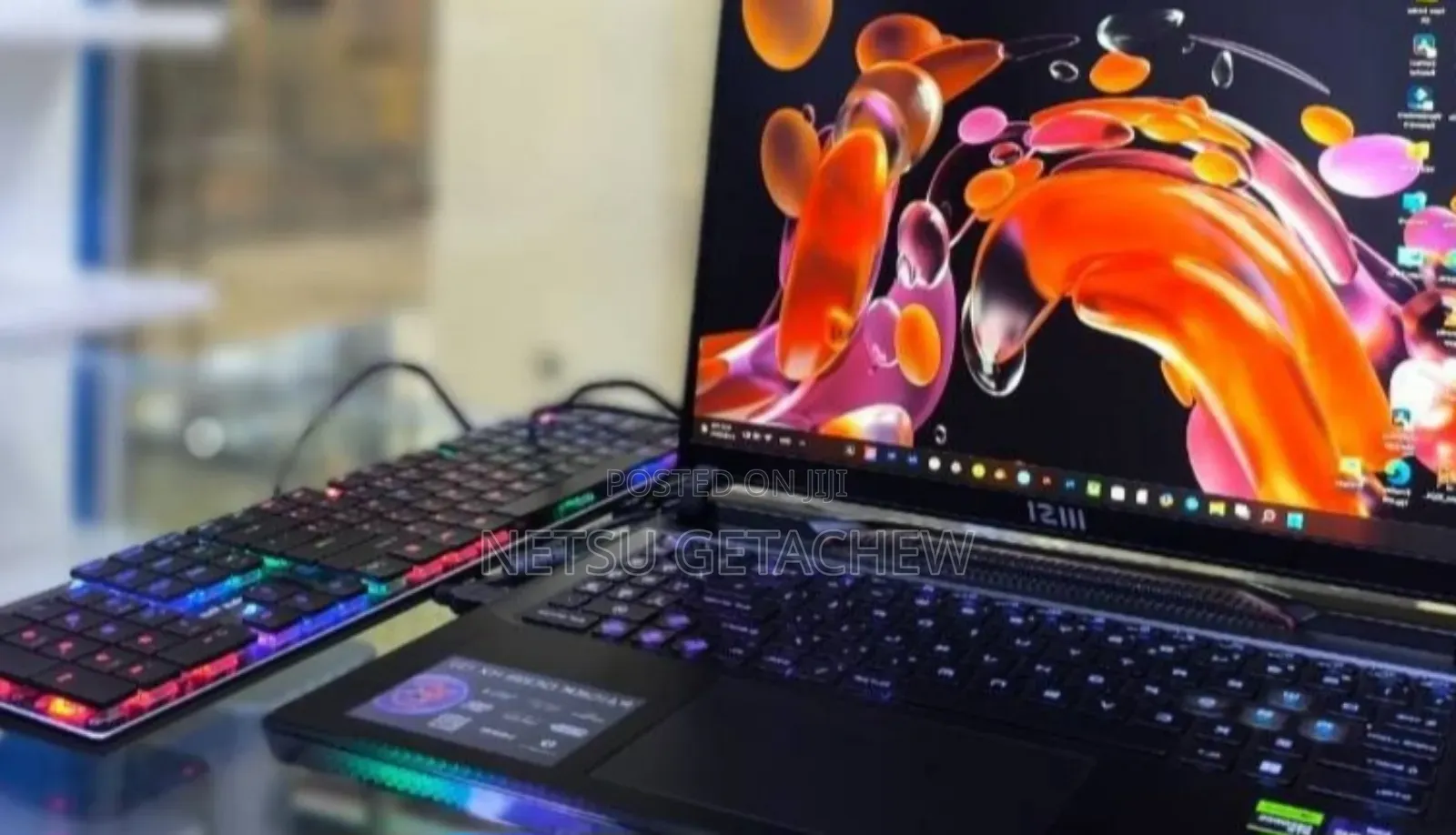 New Laptop MSI Raider GE68HX 13vi-202us 32GB Intel Core I9 SSD 1T