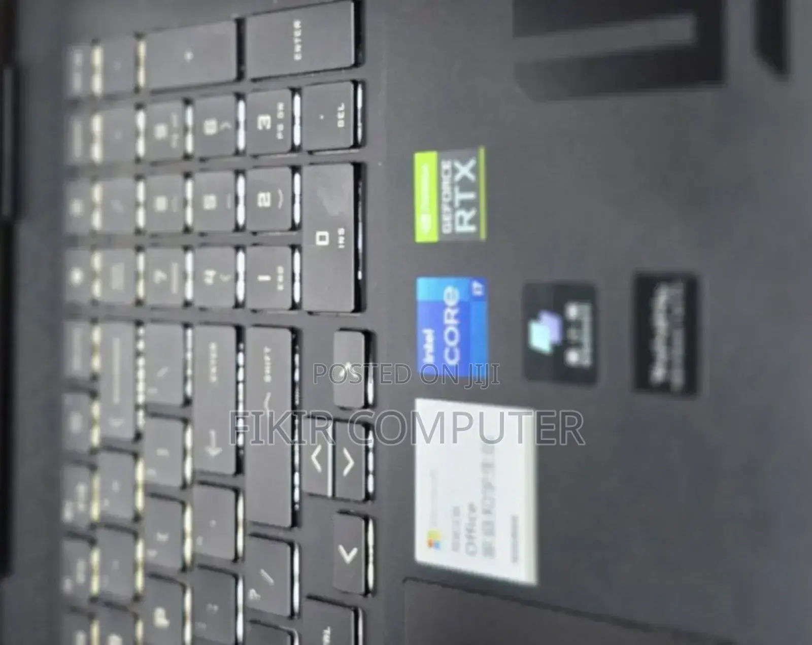 New Laptop Dell Alienware M17 R2 16GB AMD Ryzen 7 SSD 1T