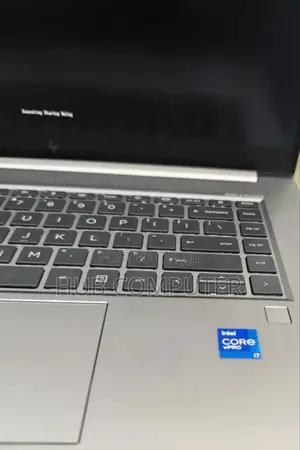 New Laptop HP ZBook 14 32GB Intel Core I7 SSD 512GB