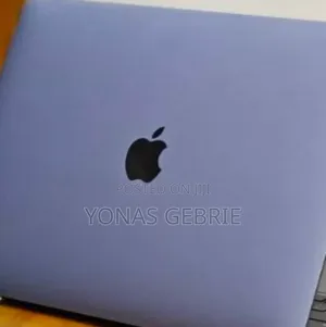 New Laptop Apple MacBook Pro 2018 16GB Intel Core i5 SSD 256GB