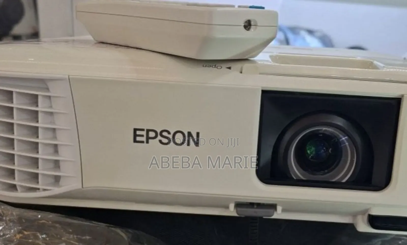 Eepson Eb-X49 Projector