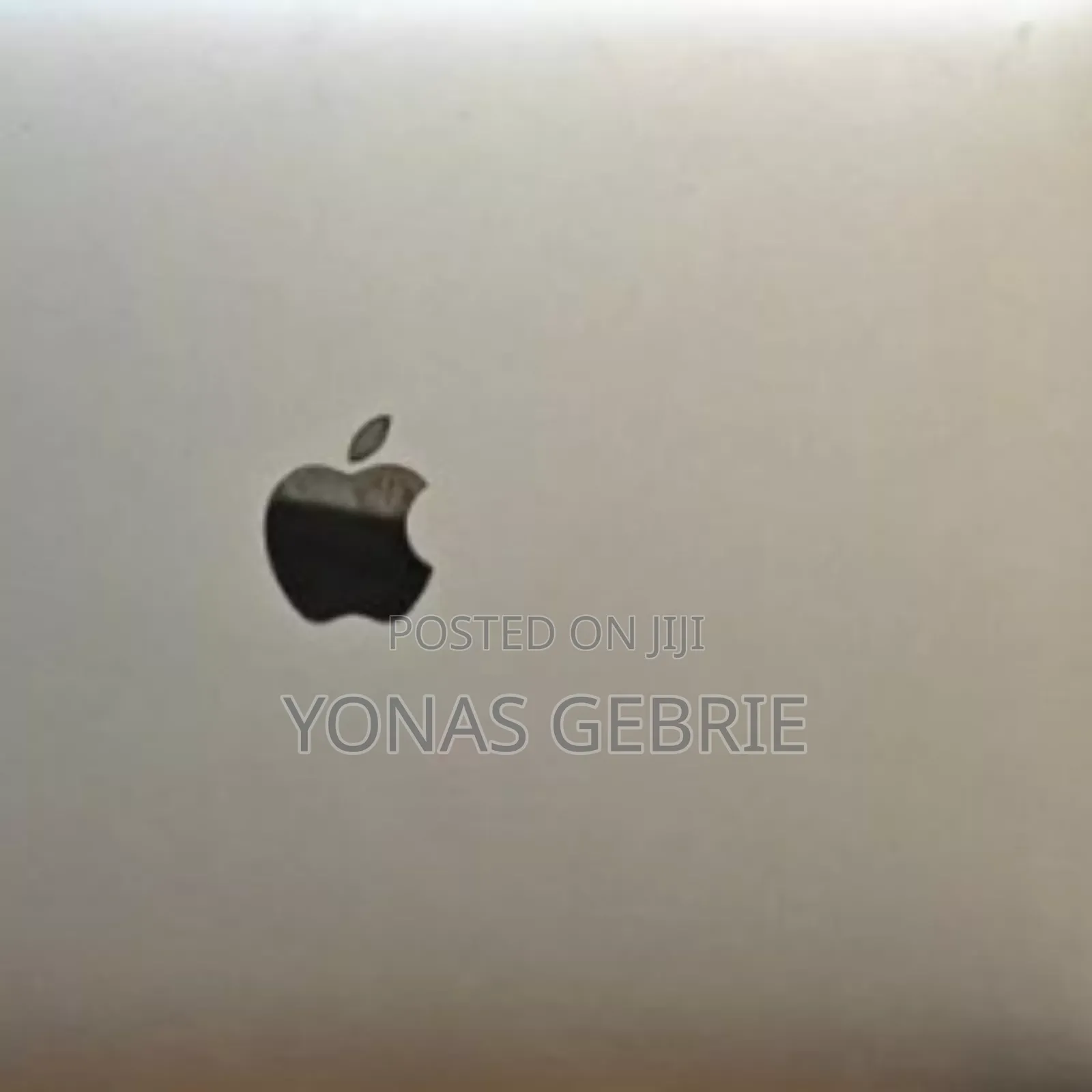 New Laptop Apple MacBook Pro 2018 16GB Intel Core i5 SSD 256GB