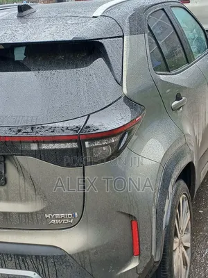 Toyota Yaris Cross 2024 Gray