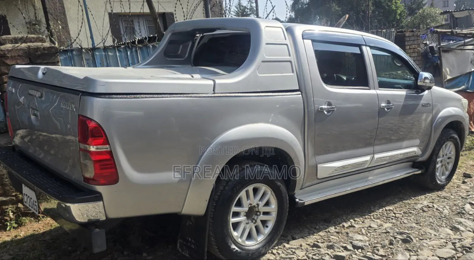 Toyota Hilux 2015 Silver