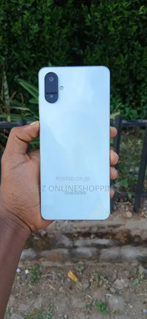 Photo - New Samsung Galaxy M16 128 GB