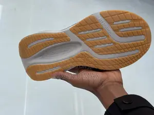 Skechers High Premium