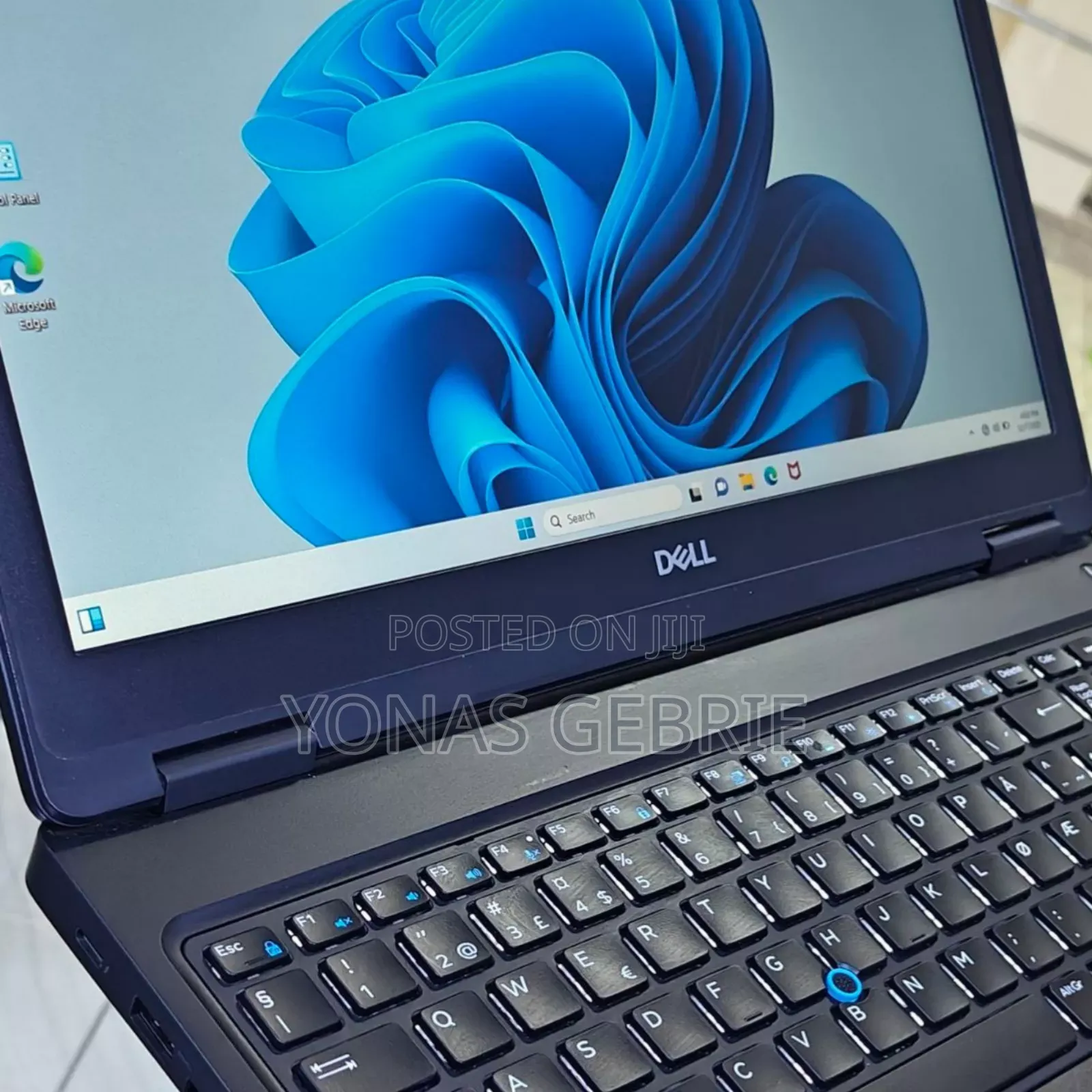 New Laptop Dell 8GB Intel Core i5 SSD 256GB