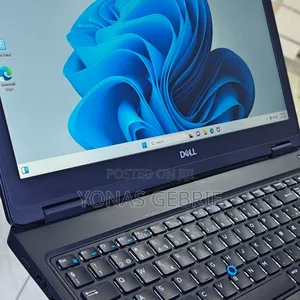 New Laptop Dell 8GB Intel Core i5 SSD 256GB
