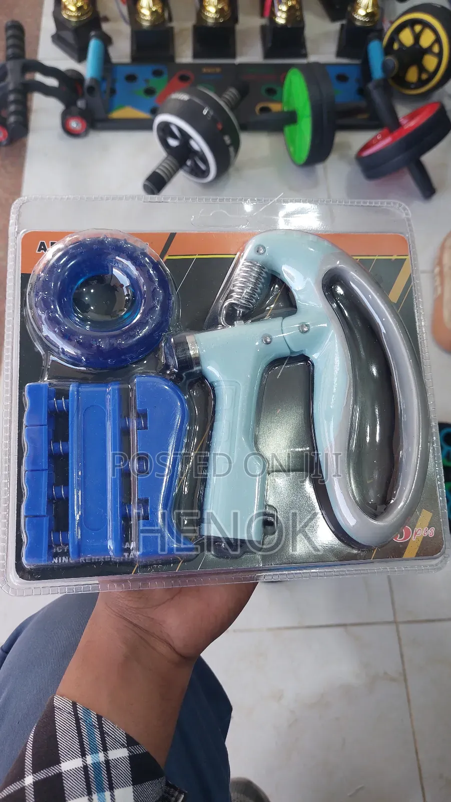 Hand Grip / Hand Strength / ለእጅ ማጠንከሪያ መሳሪያ