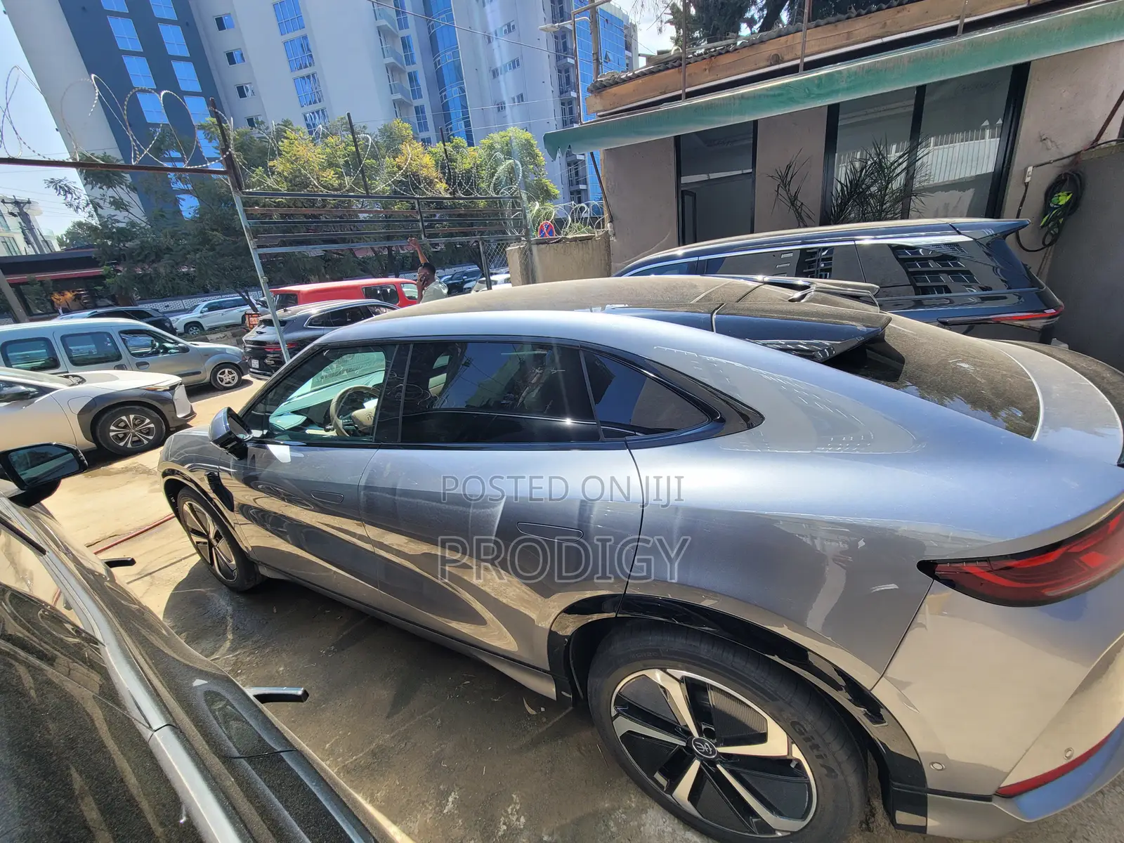 New BYD Song L DM-i 2025 Gray