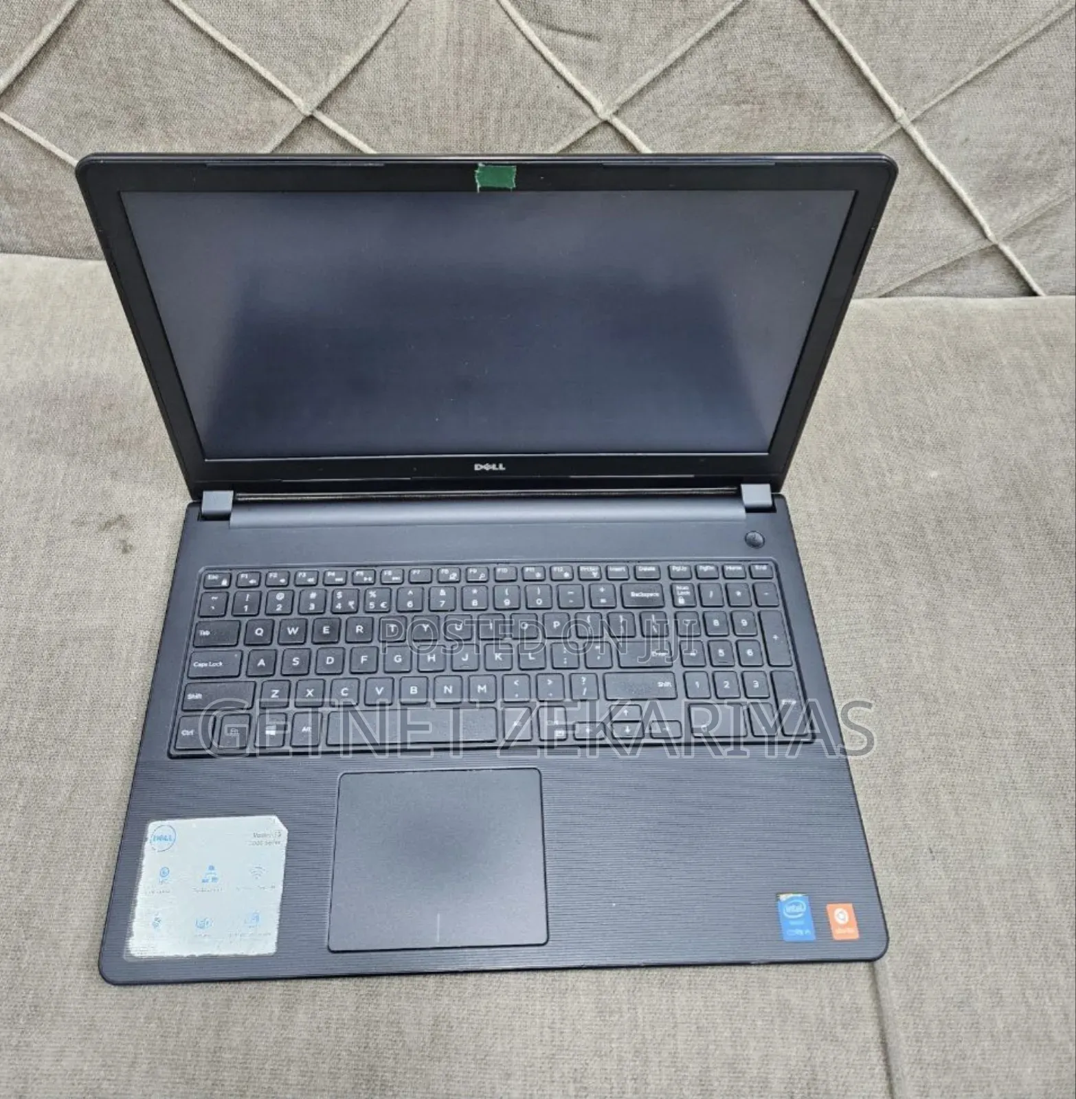 New Laptop Dell Vostro 1015 4GB Intel Core I5 HDD 500GB