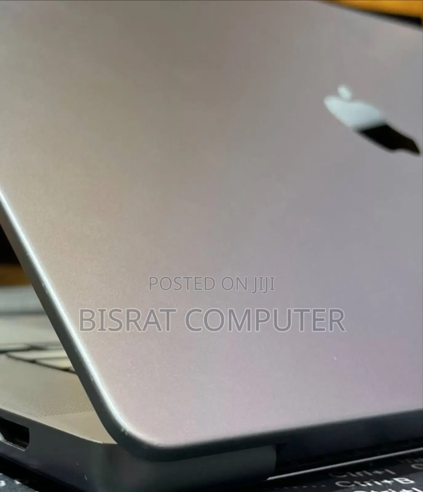 New Laptop Apple MacBook Pro M1 32GB Apple M1 Pro SSD 512GB