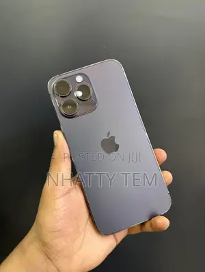 Photo - Apple iPhone 14 Pro Max 256 GB Purple