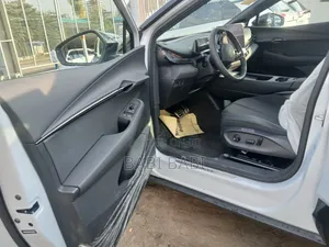 New Volkswagen ID. Buzz 2025 White