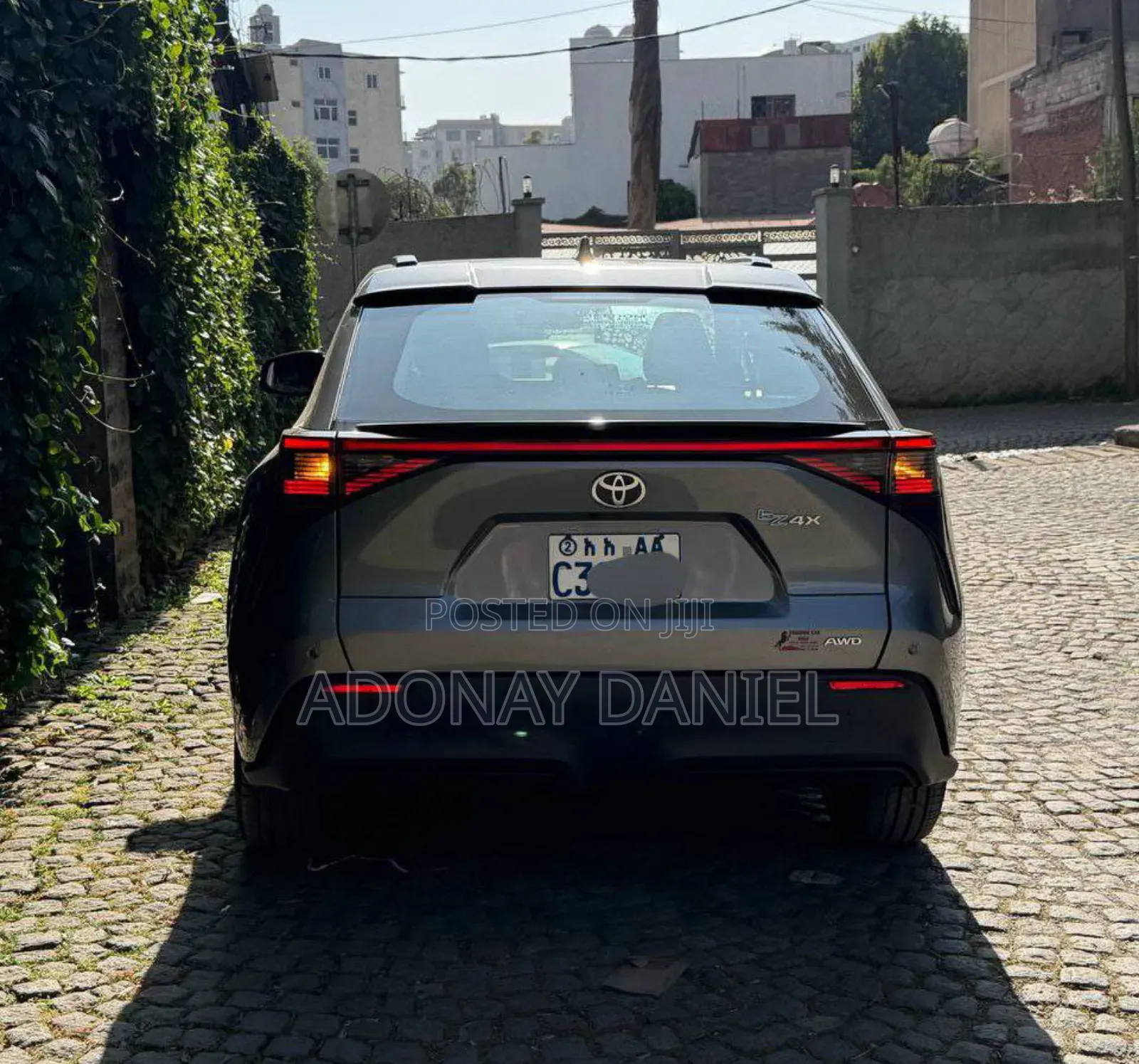 Toyota bZ4X 71.4 kWh FWD 2023 Gray